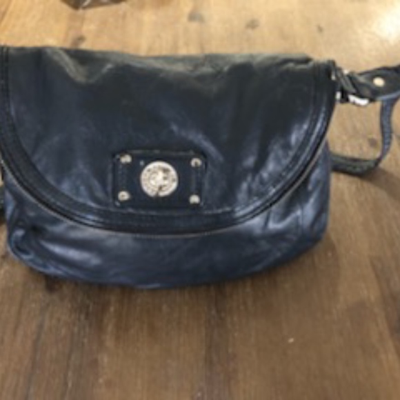 Marc by Marc Jacobs Totally turnlock black NATASHA - Picture 1 of 6
